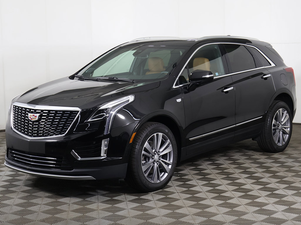 Used 2025 Cadillac XT5 Premium Luxury w/ LPO, Floor Liner Package AWD/4WD image 12