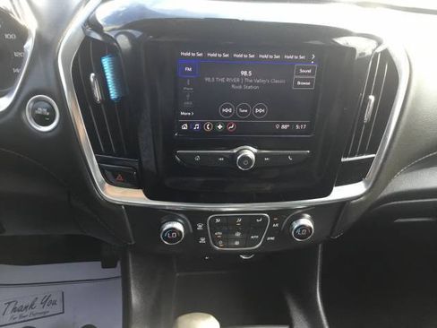 Used 2021 Chevrolet Traverse LS FWD image 17