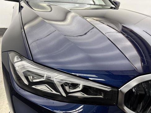 New 2026 BMW 330i xDrive Sedan w/ Convenience Package image 18