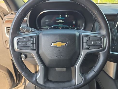 Used 2022 Chevrolet Tahoe LT w/ LT Signature Plus Package RWD image 26