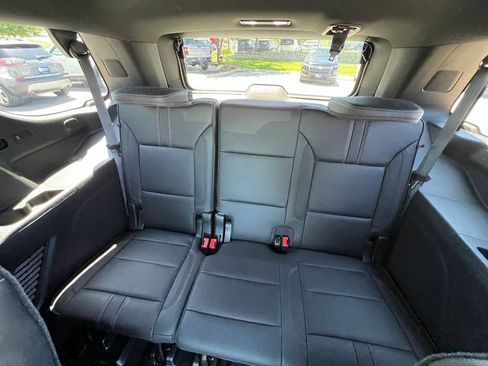 Used 2021 Chevrolet Tahoe RST w/ Luxury Package AWD/4WD image 27