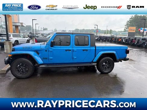 Used 2021 Jeep Gladiator Sport AWD/4WD image 1