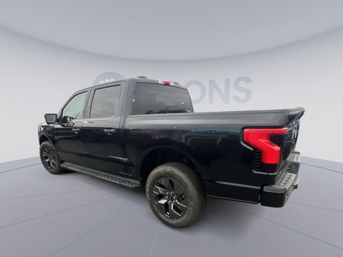 New 2024 Ford F150 Lightning XLT w/ Max Trailer Tow Package image 4