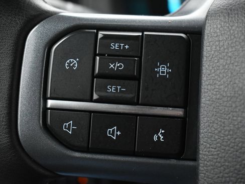 Used 2024 Ford F150 XLT w/ Mobile Office Package image 20