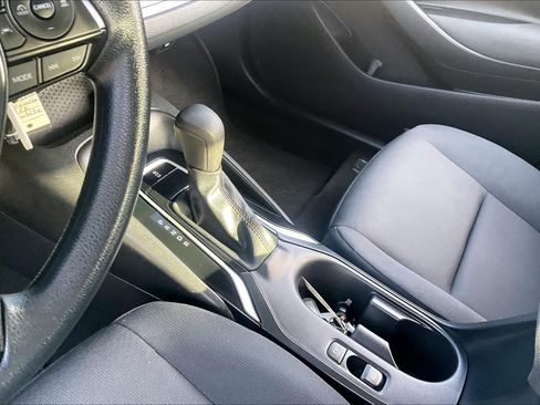 Used 2023 Toyota Corolla LE w/ Carpet Mat Package (TMS) FWD image 14