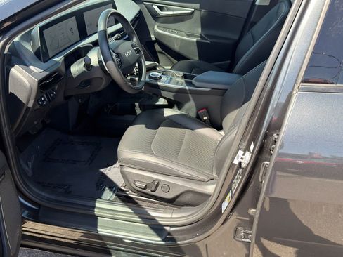 Used 2024 Kia EV6 Wind AWD/4WD image 13