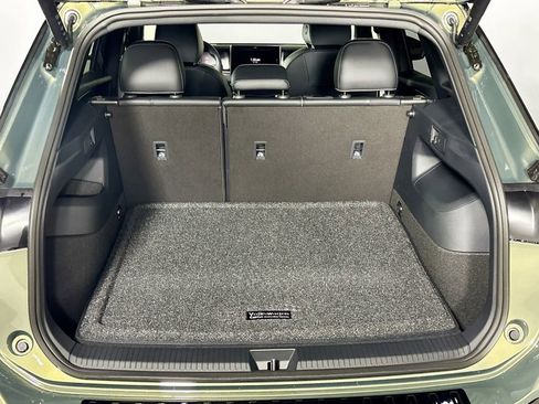 New 2026 Volkswagen Tiguan SE R-Line AWD/4WD image 21