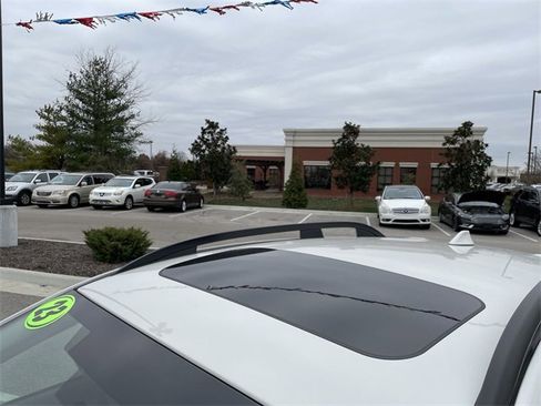 Used 2023 Subaru Crosstrek 2.5i Limited image 9