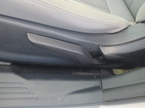 Used 2021 Subaru Legacy Base w/ Alloy Wheel Package image 15