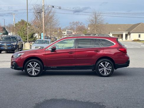 Used 2018 Subaru Outback 2.5i Limited image 4