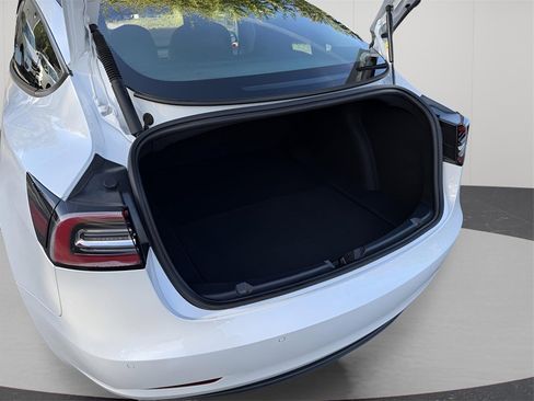 Used 2021 Tesla Model 3 Long Range image 11