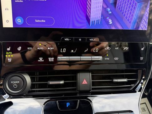 Used 2023 Subaru Solterra AWD image 24