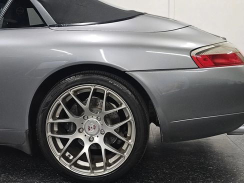 Used 2001 Porsche 911 Cabriolet image 20