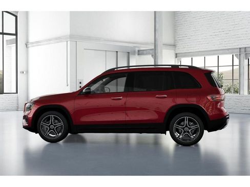 New 2026 Mercedes-Benz GLB 250 4MATIC image 33