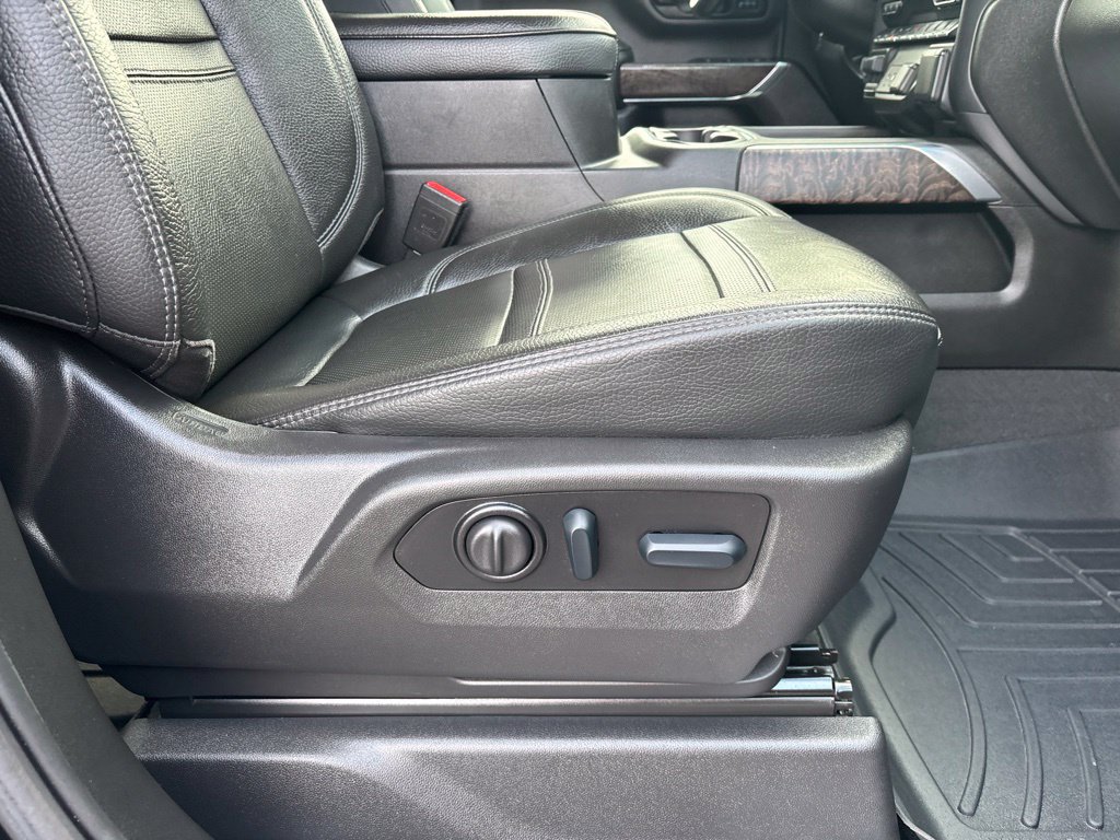 Used 2022 GMC Sierra 2500 Denali w/ Denali Ultimate Package AWD/4WD image 15