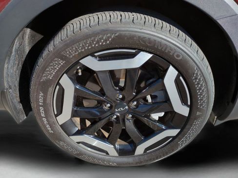 Used 2024 Kia Telluride S w/ S Sunroof Package image 10