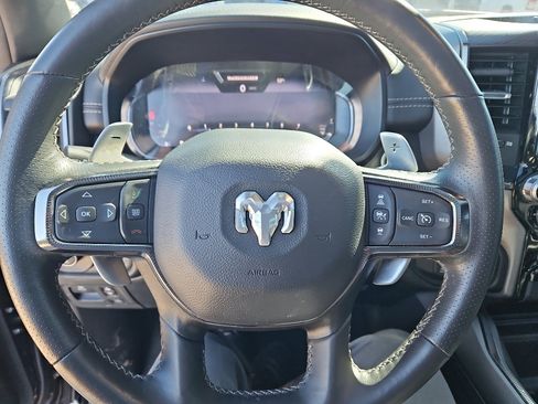 Used 2024 RAM 1500 Laramie AWD/4WD image 10