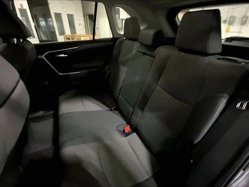 Used 2024 Toyota RAV4 XLE image 20