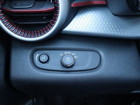 New 2026 Chevrolet Trax RS image 14