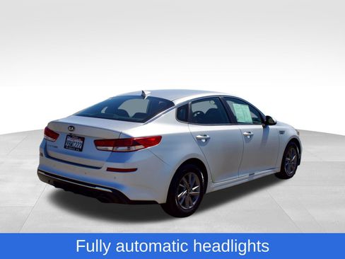 Used 2020 Kia Optima LX FWD image 6