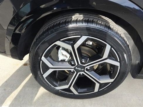 Used 2023 Kia Niro EX Touring image 28