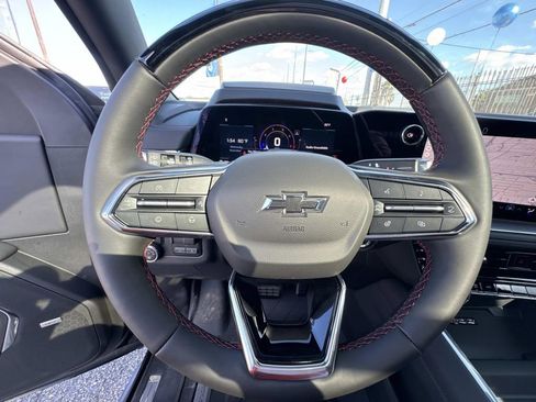 New 2026 Chevrolet Suburban RST image 23