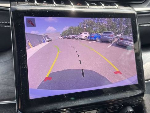 Used 2023 Jeep Grand Cherokee Limited RWD image 14