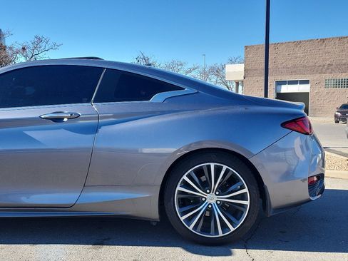 Used 2018 INFINITI Q60 3.0t Luxe image 9