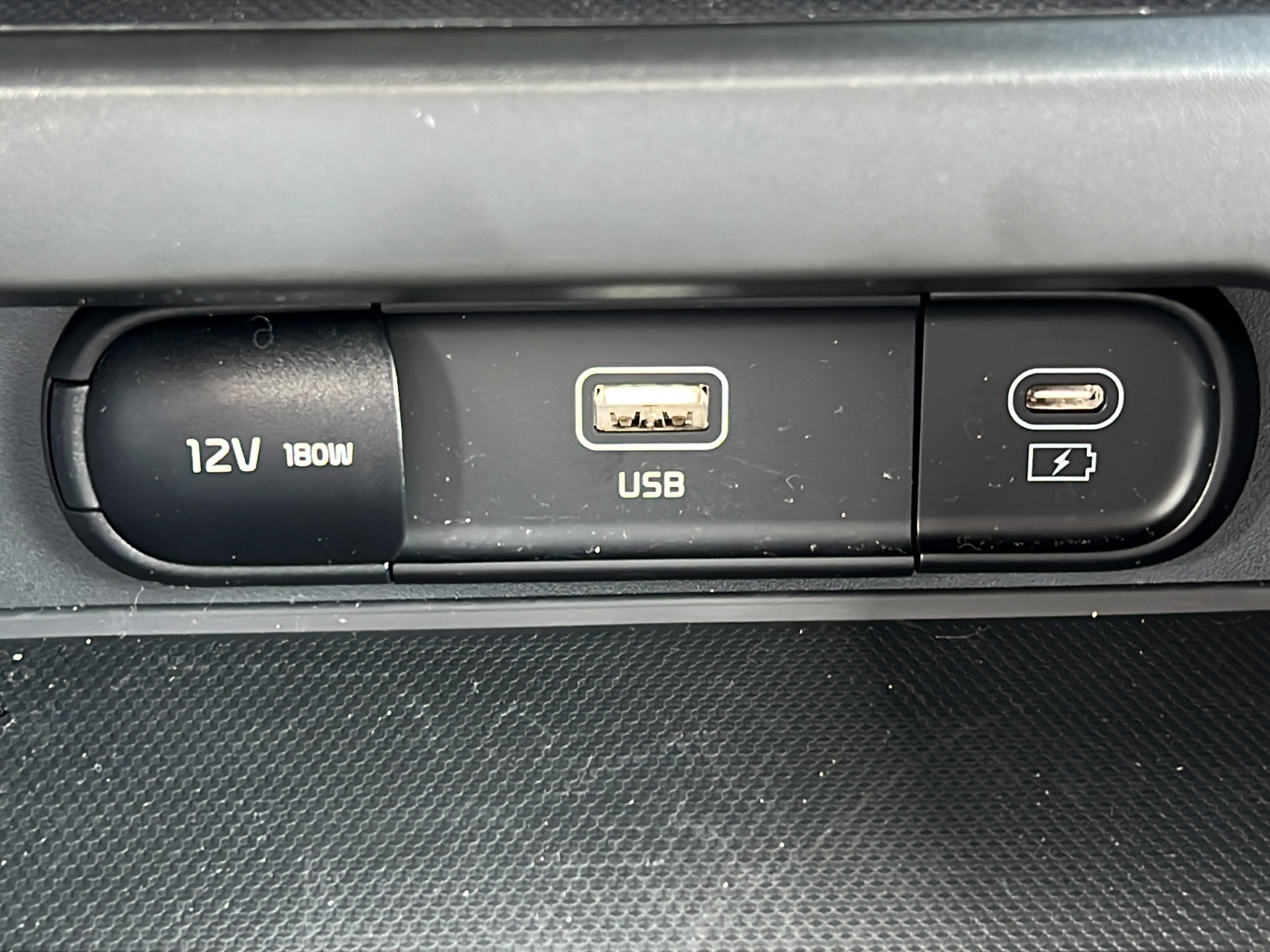 Certified 2025 Kia Soul EX FWD image 21