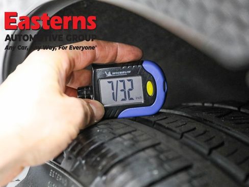 Used 2024 Porsche Macan image 28