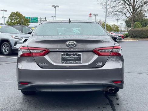 Used 2024 Toyota Camry XLE image 11