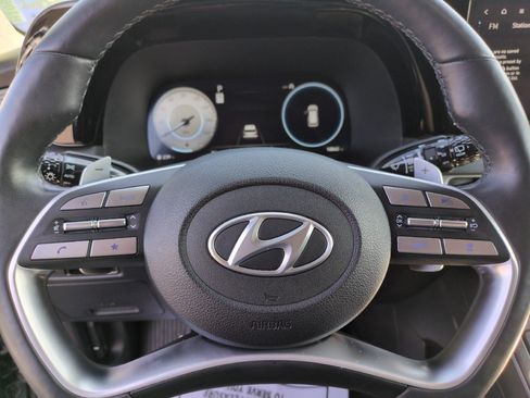 Used 2024 Hyundai Palisade Limited FWD image 17