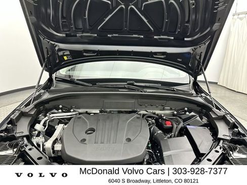 Certified 2025 Volvo XC60 B5 Plus AWD/4WD image 26