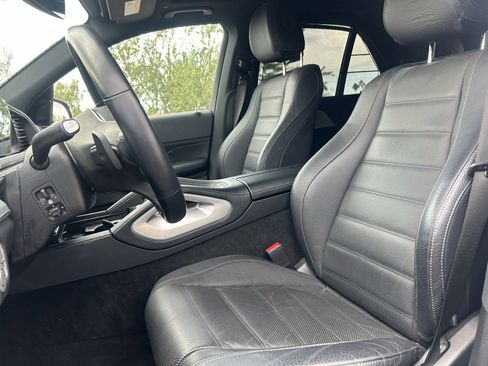 Used 2023 Mercedes-Benz GLE 450 4MATIC w/ AMG Line Exterior image 12