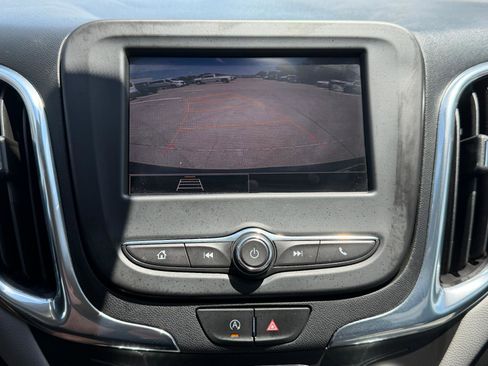 Used 2023 Chevrolet Equinox LS w/ LS Convenience Package FWD image 14