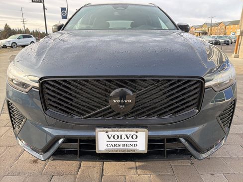 New 2026 Volvo XC60 B5 Ultra w/ Climate Package image 6