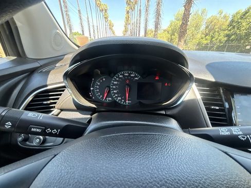 Used 2020 Chevrolet Trax LS FWD image 19