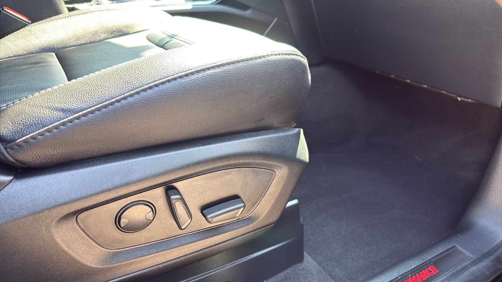 Used 2023 Ford Explorer ST w/ Equipment Group 401A AWD/4WD image 24
