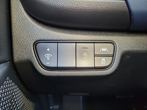 Used 2023 Kia Seltos S w/ Navigation Package AWD/4WD image 24