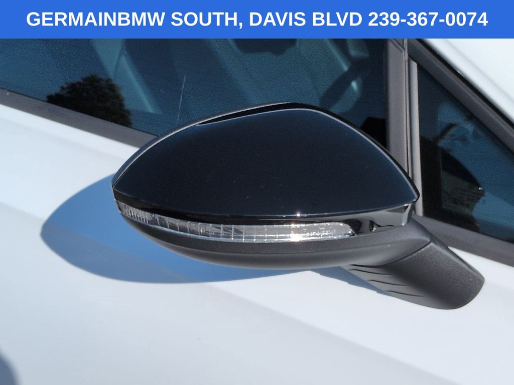 Used 2024 Volkswagen Golf R AWD/4WD image 13