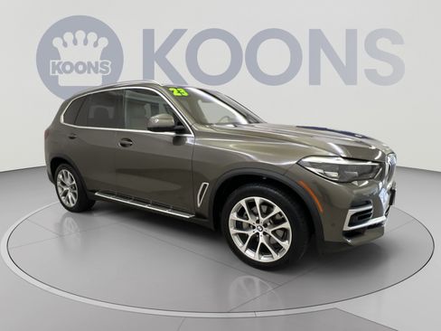 Used 2023 BMW X5 xDrive40i w/ Premium Package AWD/4WD image 10