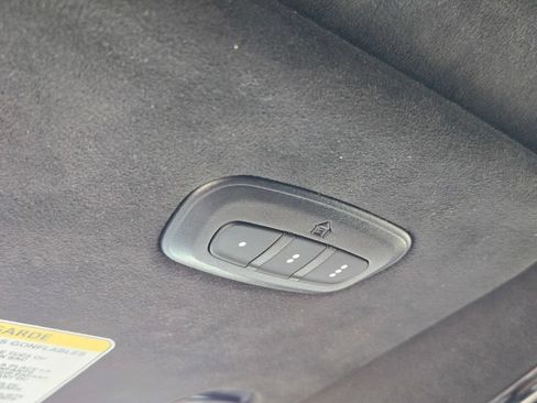 Used 2024 Jeep Grand Wagoneer L Series III AWD/4WD image 44