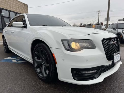 Used 2022 Chrysler 300 S w/ Safetytec Plus Group image 3