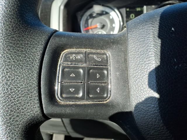 Used 2018 RAM 1500 Express w/ Black Ram 1500 Express Group AWD/4WD image 21