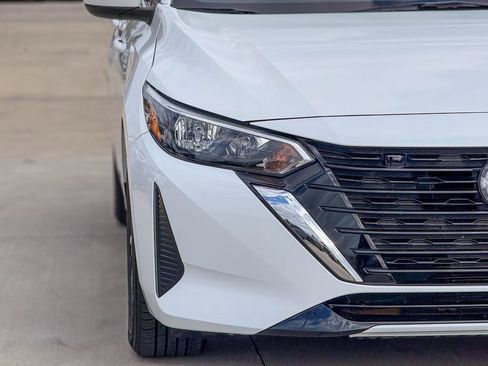 Used 2024 Nissan Sentra SV image 5