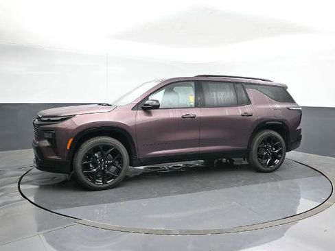 New 2026 Chevrolet Traverse RS w/ LPO, Floor Liner Package image 2