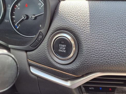 Used 2024 MAZDA CX-90 3.3 Turbo w/ Premium Package image 12