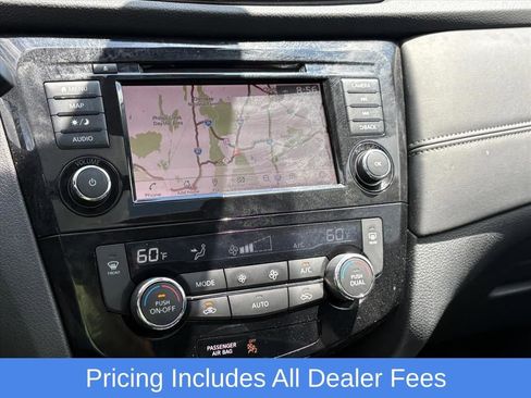 Used 2020 Nissan Rogue SL w/ Premium Package AWD/4WD image 10