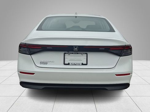 Used 2024 Honda Accord EX image 6