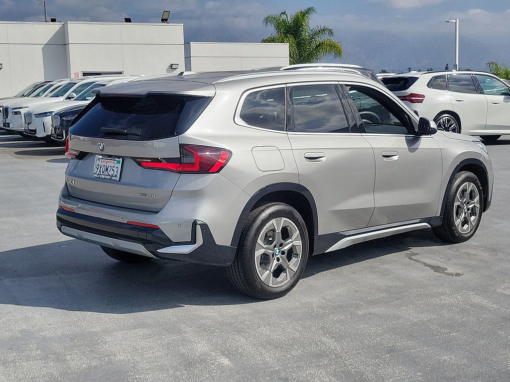 Used 2026 BMW X1 xDrive28i w/ Convenience Package AWD/4WD image 3